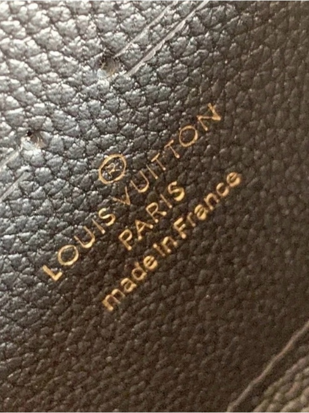 Black LV  monogram embossed Wallet - Picture 3 of 10